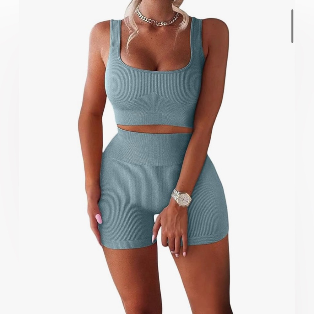 Ribbed Teal Sports Bra and Shorts Set